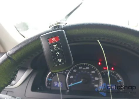 2012 Toyota Camry Xle V6 z USA, uszkodzony, nr VIN 4T1BK1FK8CU506797